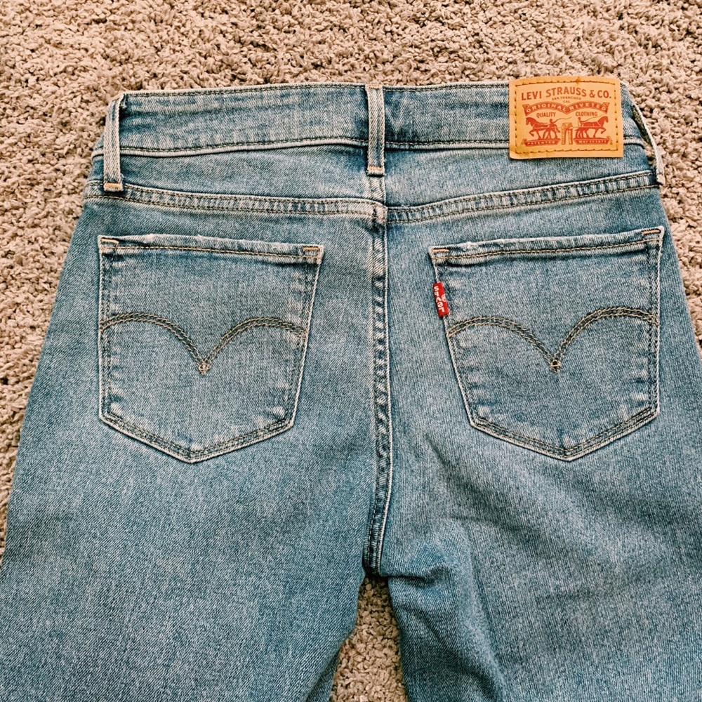 Brand new Levi’s 711 skinny